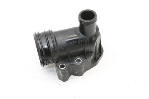 MERCEDES-BENZ E Coupe C207 Flansch des Kühlsystems A6422001156 3.00 27734014