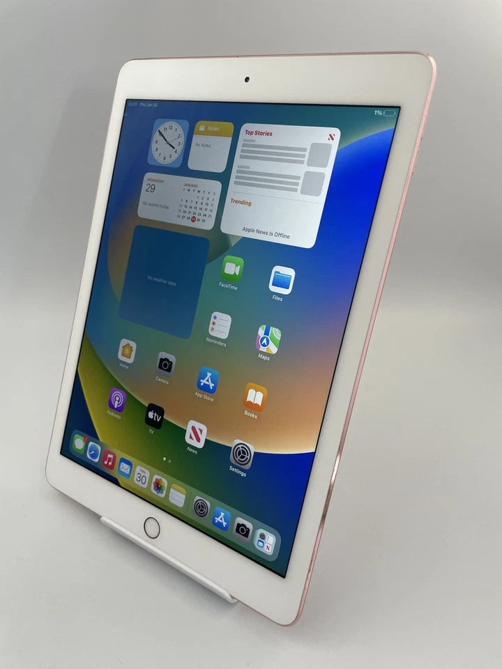 Apple iPad Pro 1st Gen 9.7" A1673 Rose Gold Wi-Fi 32GB 128GB 256GB iPadOS Tablet - Image 4 of 4