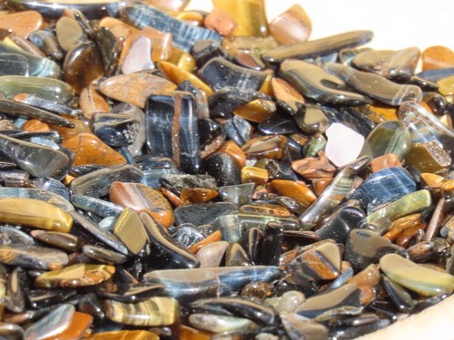 Blue Tiger Eye Crystal Chips, Not Drilled, Polished ~ 100 grams Bulk Lot - Imagen 2 de 5