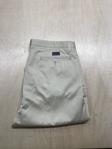 NAUTICA MEN'S KHAKI WRINKLE-free twill 