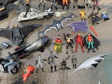 Lot Figurines Et Véhicules Batman Kenner Et Autres