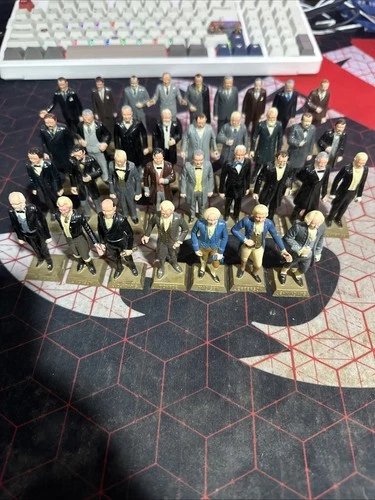 Vintage MARX Lot of 34 US Presidents Plastic Toy Figures 1960’s Missing #1