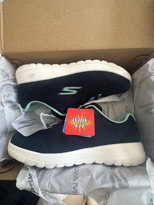 Skechers Women's Go Walk Joy Light 5G Motion Sneakers Navy/Aqua 6.5 NIB