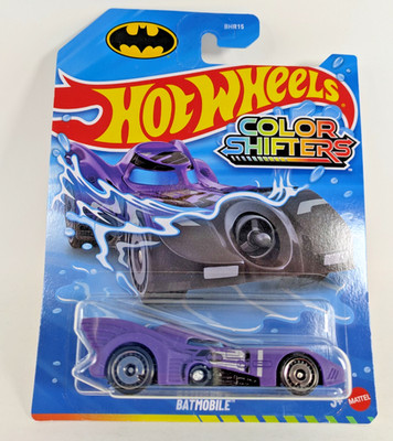Hot Wheels Color Shifters Batman Batmobile 1:64 Purple 2026 JKP15
