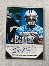 2013Playbook Signatures Kenjon Barner SP Green Rookie Auto RC /5 #153 Panthers