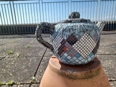 Handgefertigte Mosaikfliese silberne Teekanne