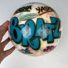 Brunswick Bratz MGA Entertainment Bowling Ball Viz-A-Ball No Holes HBB2085 USA