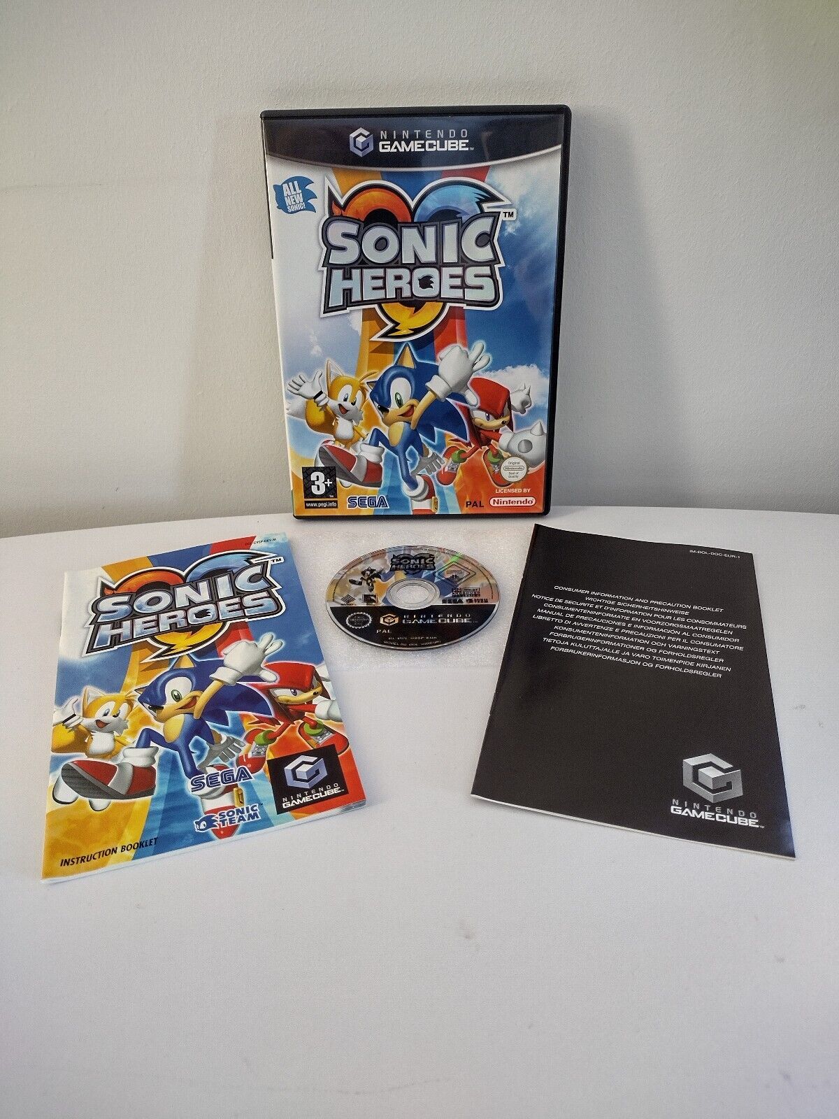 Vintage Nintendo Gamecube Sonic Heroes Video Game Cube Sonic 