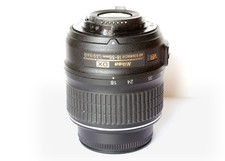 Nikon Nikkor AF S 18-55 mm G VR stabilizzato obiettivo tenuto bene Funzionante