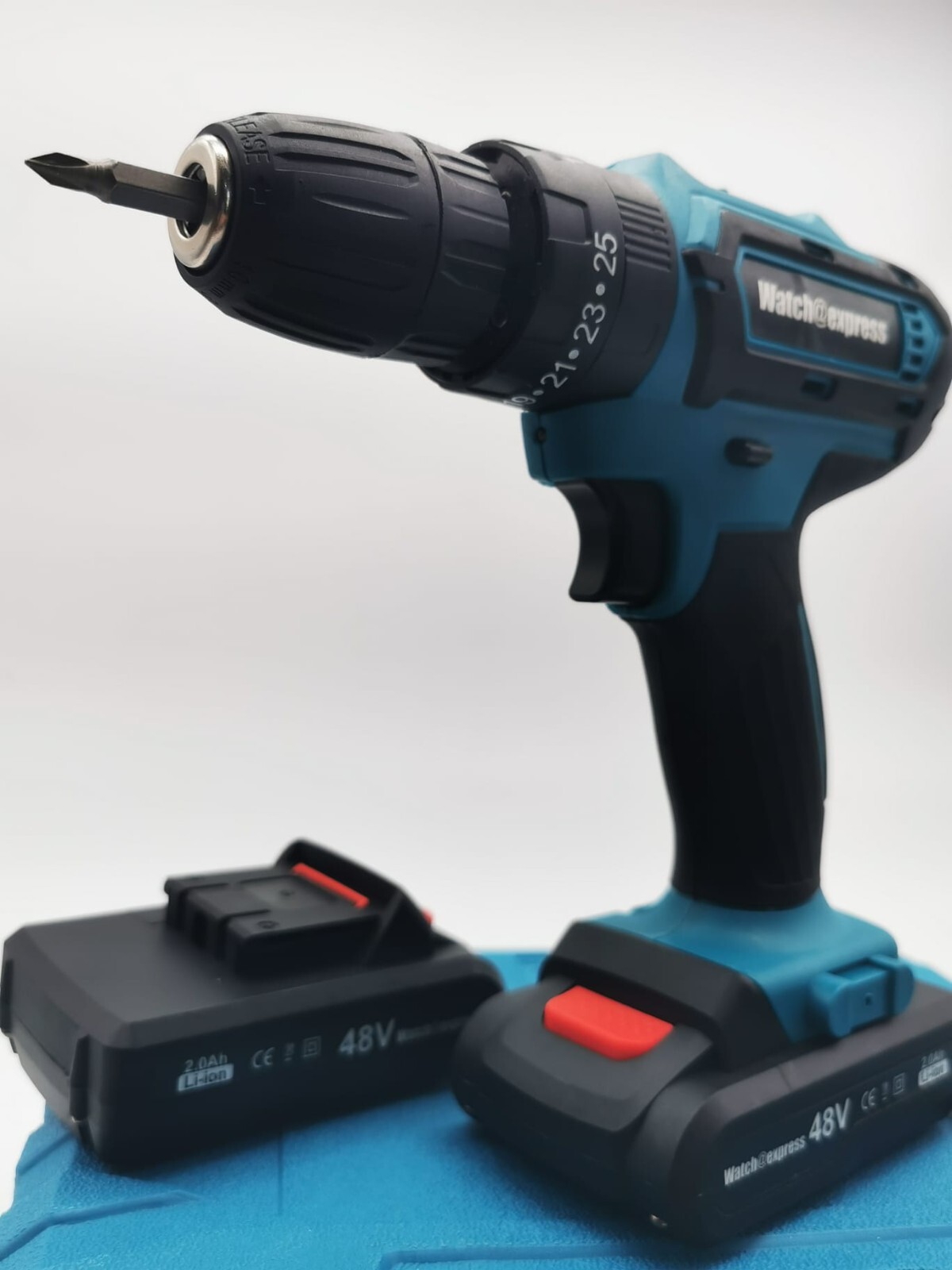 Trapano Avvitatore a Batteria con Set Accessori Completo e Custodia