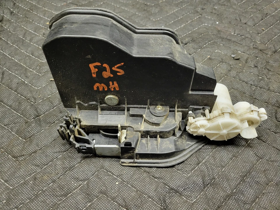 Actuador cerradura puerta delantera izquierda bmw f25/f26 x3 x4 51217318409 Foto 3 de 3