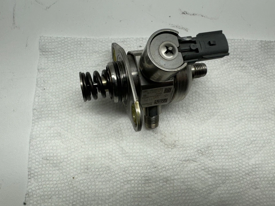 Conjunto de bomba de combustible de alta presión OEM barato Cadillac ATS CTS 2013-2015 12651175 Foto 2 de 4