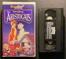 Disney's Aristocats Masterpiece Edition VHS in White Clamshell - Excellent !!