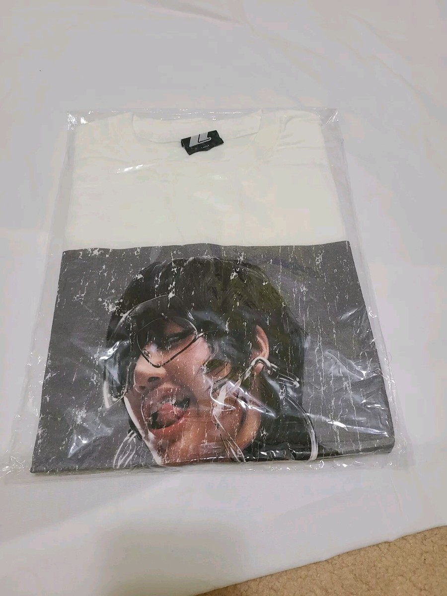 Lisa Rockstar Shirt M LALISA LLOUD Blackpink New Authentic Lisa Rockstar Shirt M LALISA LLOUD Blackpink New Authentic