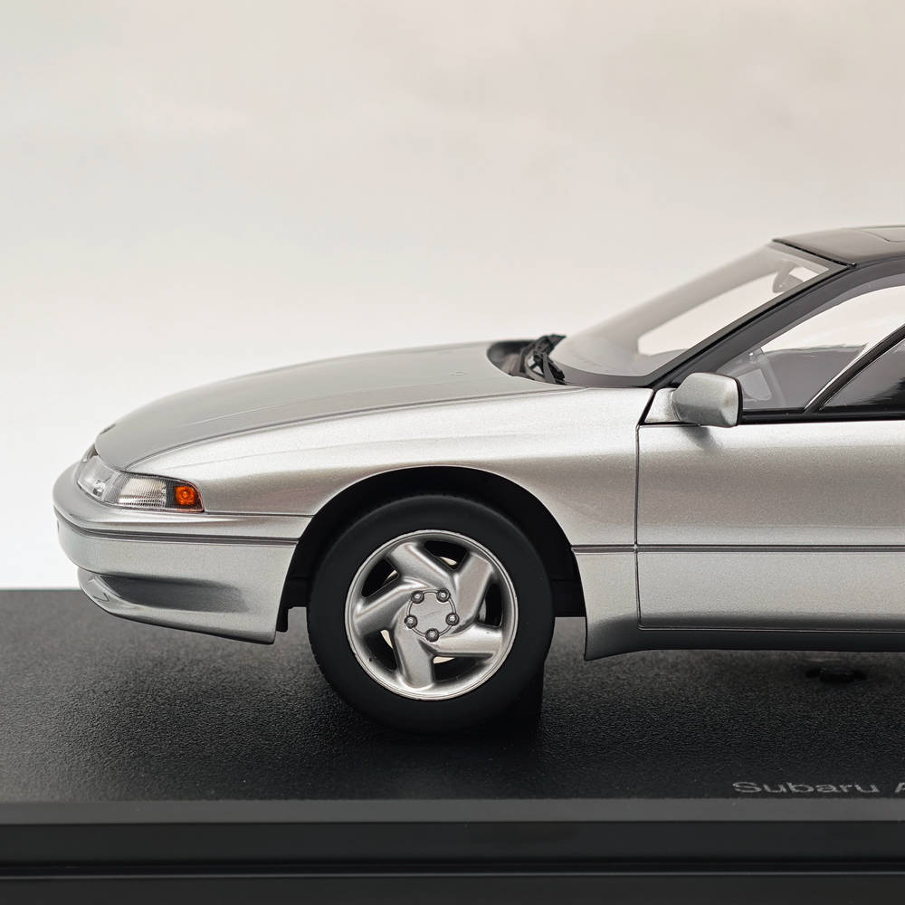 DNA 1/18 スバル アルシオーネ SVX 1991 (シルバー/ブラック) DNA 1/18 スバル アルシオーネ SVX 1991 (シルバー/ブラック