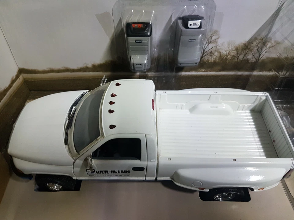  ERTL set  weil-mclain 1/18 - Immagine 2 di 4