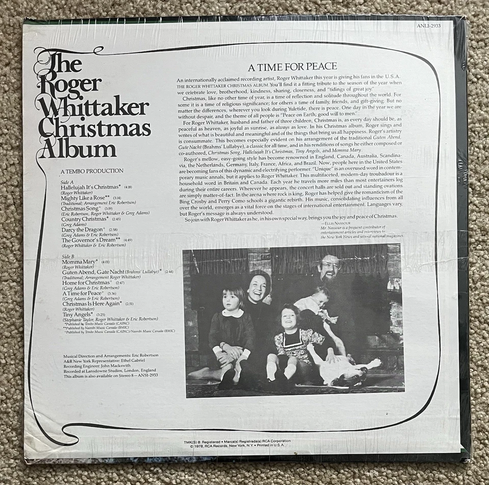 The ROGER WHITTAKER Christmas Album LP w/ INNER 1976 RCA - ANL12933 Vinyl * MINT - Image 2 of 4