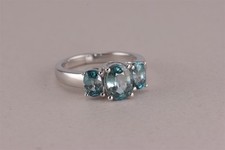 Sterling Silver Triple Stone Oval Cut Blue Topaz Band Ring 925 Sz: 6