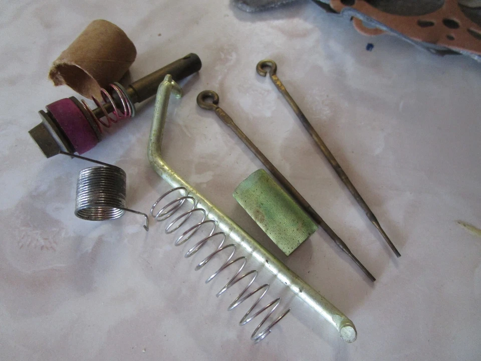 NOS Carter 汽化器维修套件 1956 年庞蒂亚克酋长 Star Chief V8 4 Bbl。 — 第 2/4 张图片