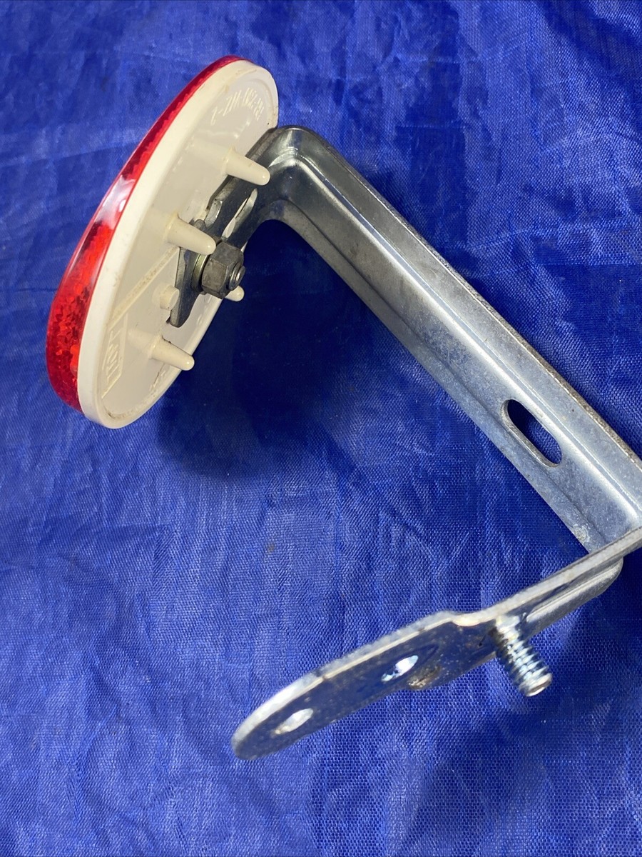 Cateye RR-280-WZ-2 Japan Red Reflector B-35 Bracket Vintage Cateye RR-280-WZ-2 Japan Red Reflector B-35 Bracket Vintage