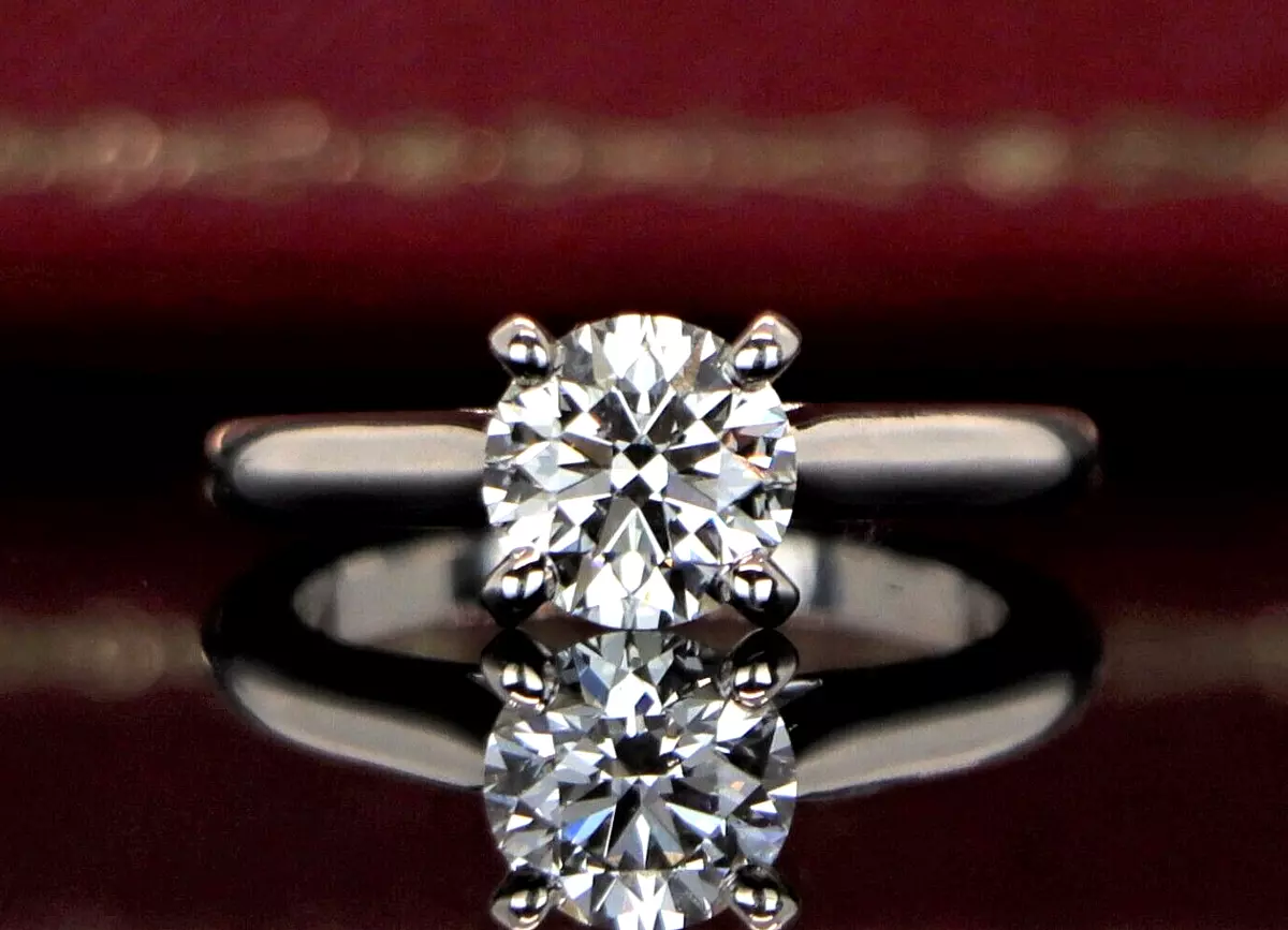 15 Most Expensive Engagement Rings in the World (Ranking)