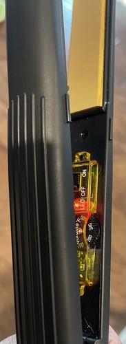 HAI Gold Convertable Professional Ceramic Flat Iron - 250°- 450°F - Picture 8 of 9