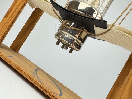 EIMAC 250TH Röhre Rarität neu in Holzständer gesichert Sammler NOS Triode - Bild 5 von 5