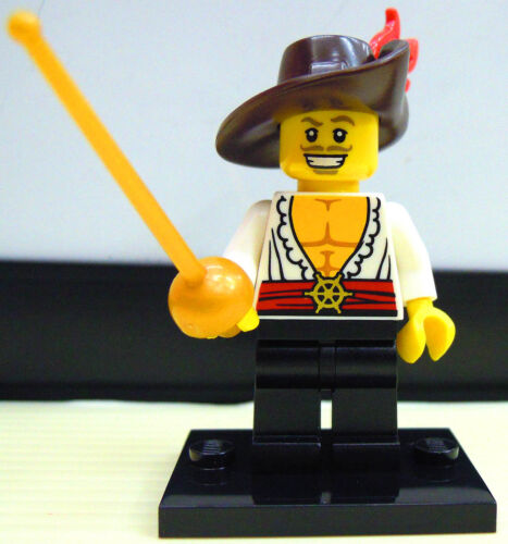 Lego Minifigure - Swashbuckler (Minifig Series 12  2014) - Picture 1 of 3