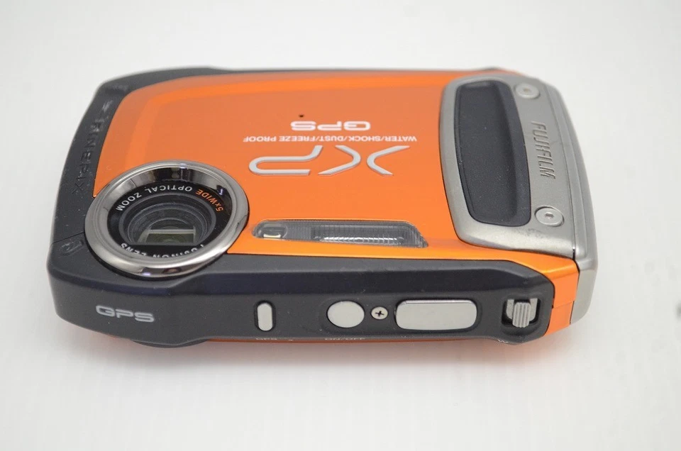 FUJIFILM FinePix XP150 14.4MP Compact Digital Camera Orange #251101l - Image 3 of 4