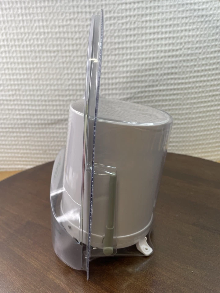 Oregon Scientific Wireless Rain Gauge RGR682 w/ 10 Day Rainfall Memory Brand New - Image 4 of 4