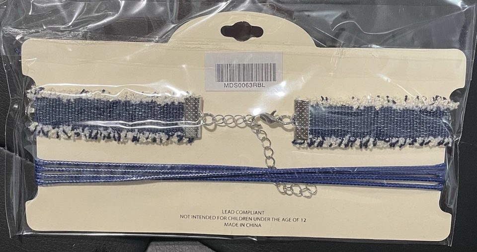 Conjunto gargantilla de encaje colección Mia azul marino jeans Foto 2 de 2