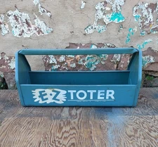 Vintage E-Z Toter Metal Garden Garage Home Tool Carrier Tote Box  