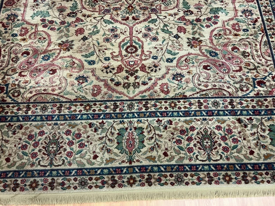 8'8" x 10' Karastan Tab riz Design Oriental Rug - Full Pile - Made in USA - Image 2 of 4