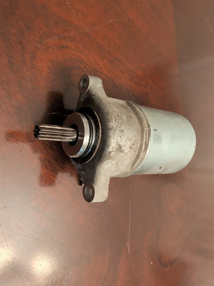 Yamaha Zuma 50 2012 2019 motor de arranque Foto 2 de 4