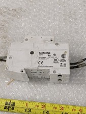 Siemens 5SX22 D2 Miniature Circuit Breaker 2A 2 Pole 230/400V 480VAC DIN Rail