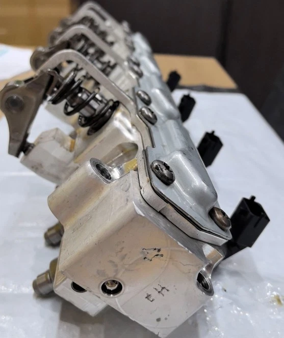 Genuine Mopar Multiair Actuator 05047980AC for 2014-2023 JEEP RAM DODGE CHRYSLER Foto 2 de 4