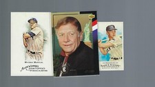 1994 UPPER DECK SPANISH MICKEY MANTLE HONORARY CAPTAIN INSERT WORLD CUP +2 MINI