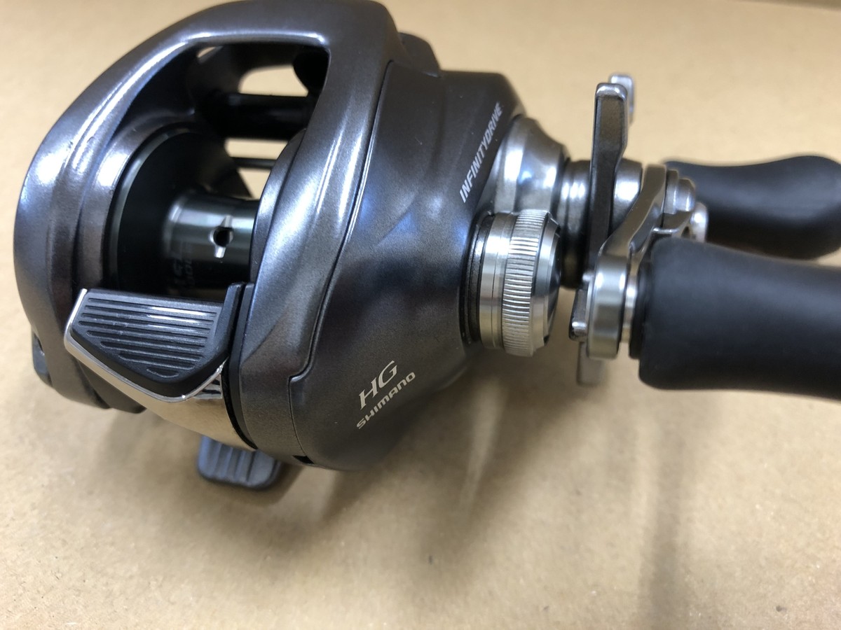 リール 22Bantam HG right SHIMANO 22 Bantam HG Right Baitcasting Reel with Box From