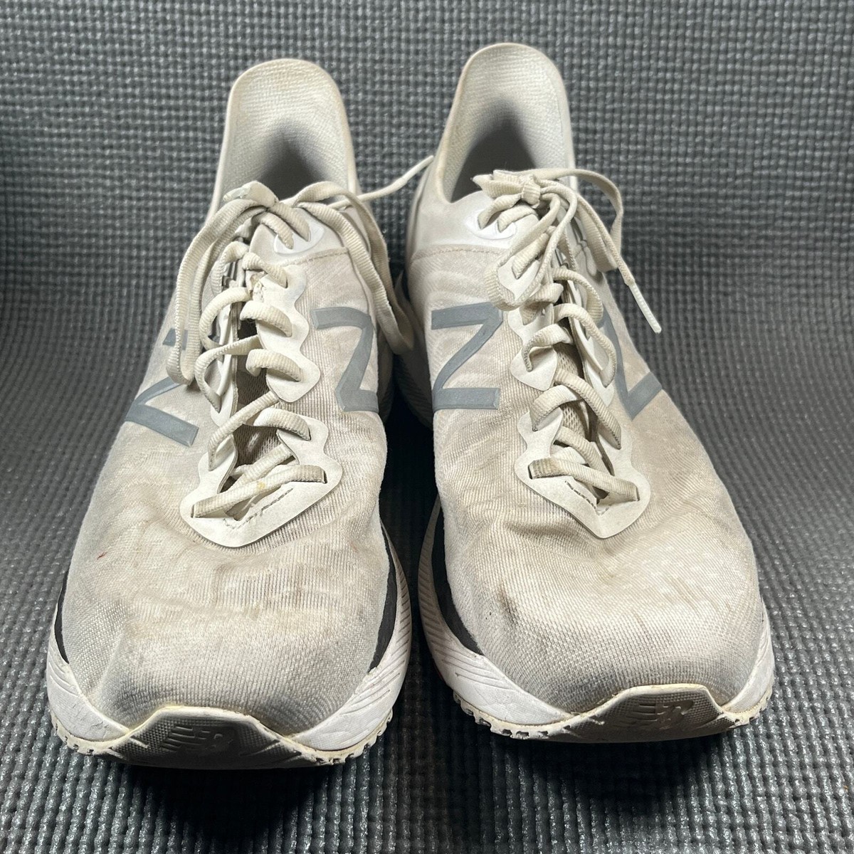 New Balance Fresh Foam 860v11 Running Shoes Mens Size 11.5 