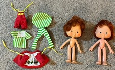 Strawberry Shortcake Vintage 2 Dolls  Clothes American Greetings 1979 SEE PICS