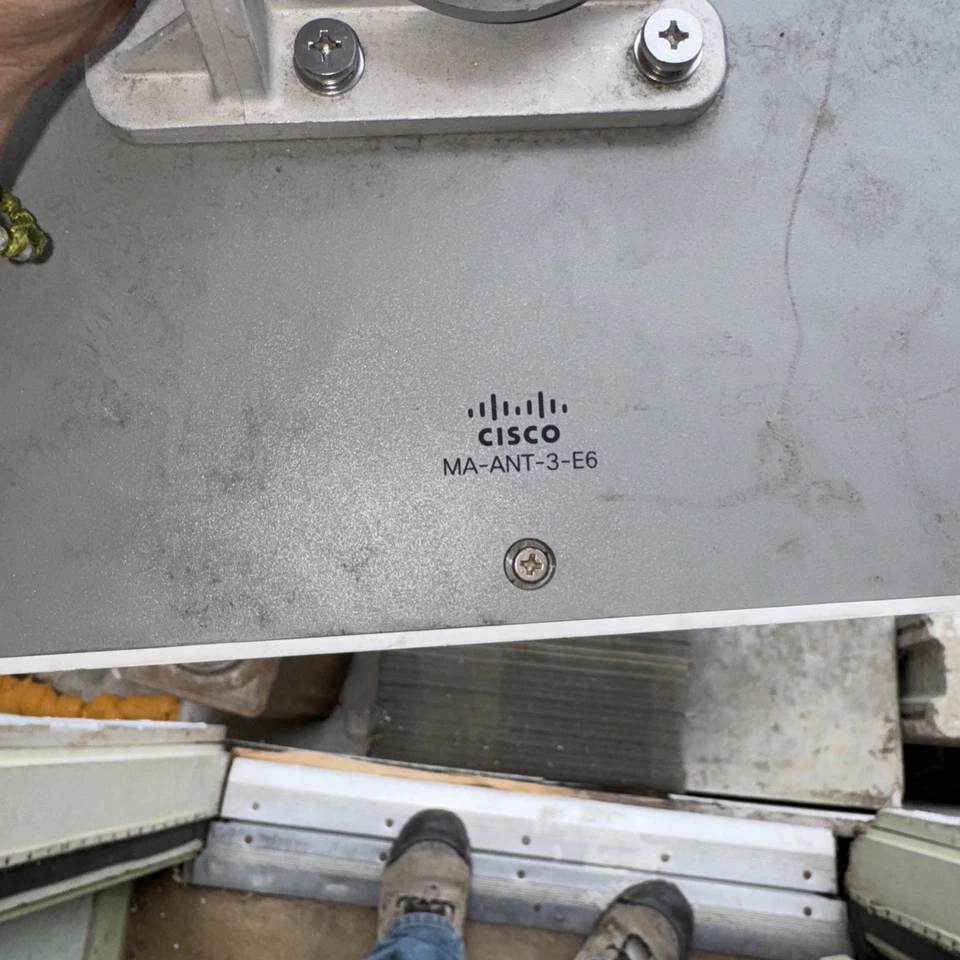 Cisco Meraki Access Point MA-ANT-3-E6. X7 - Image 2 of 3