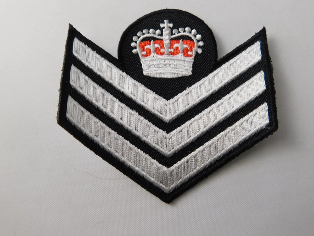 STAFF SARGENT PATCH MILITARY COLLECTOR THREE WHITE CHEVRONS CROWN BRITISH ARMY