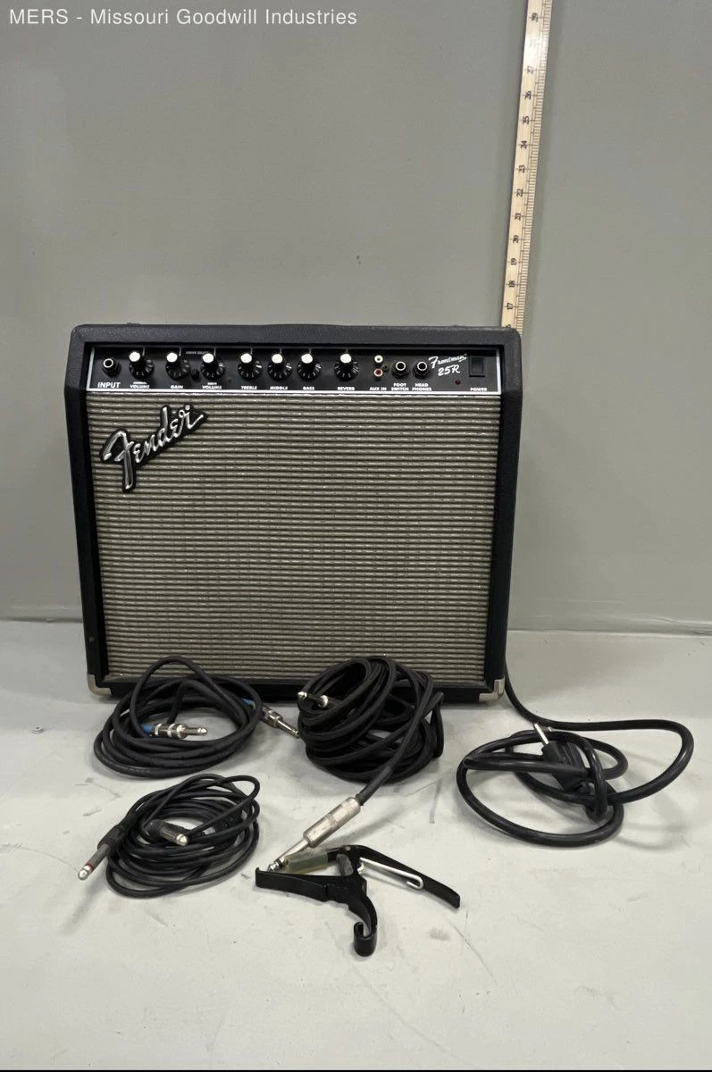 Fender Frontman 25r for sale - eBay
