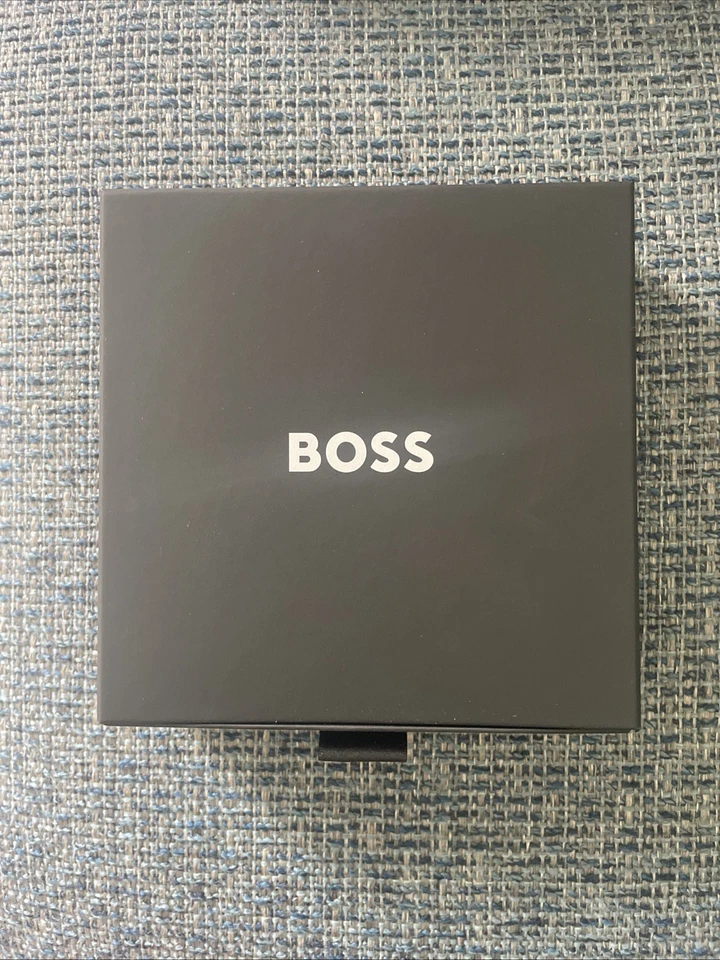Colar de coração (Hugo Boss) - Imagem 3 de 3