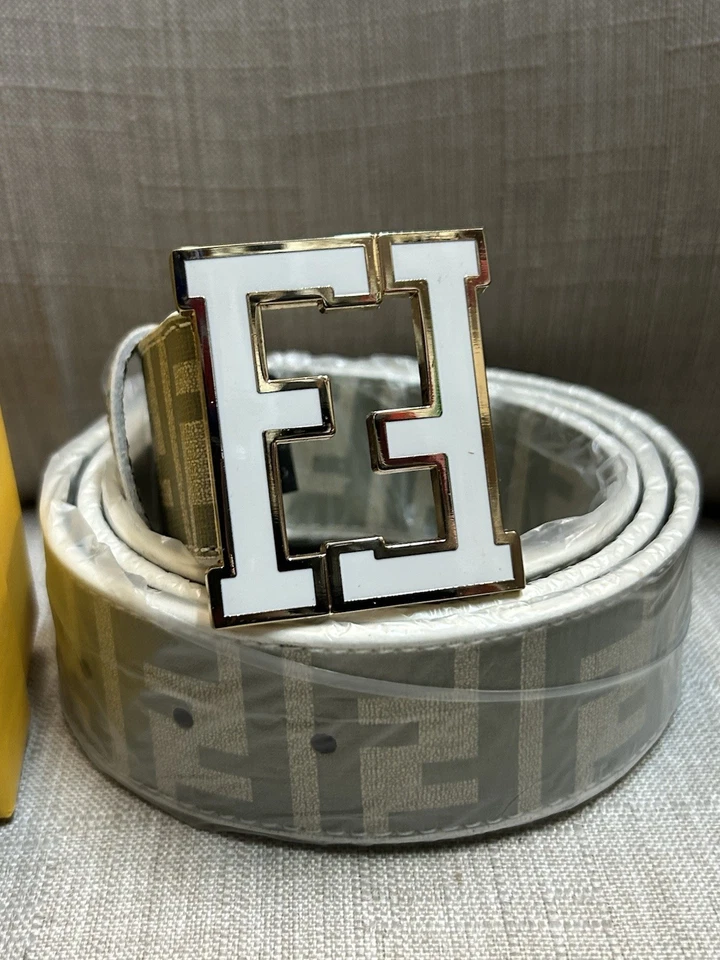 Cinturón Fendi Cuero Blanco Talla 95 Ajuste Talla US34-36 Hecho en Italia Foto 3 de 4