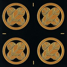 Makie Kamon Sticker Maru-ni Chigai Taka no Ha Gold 24mm Set of 4 Japan