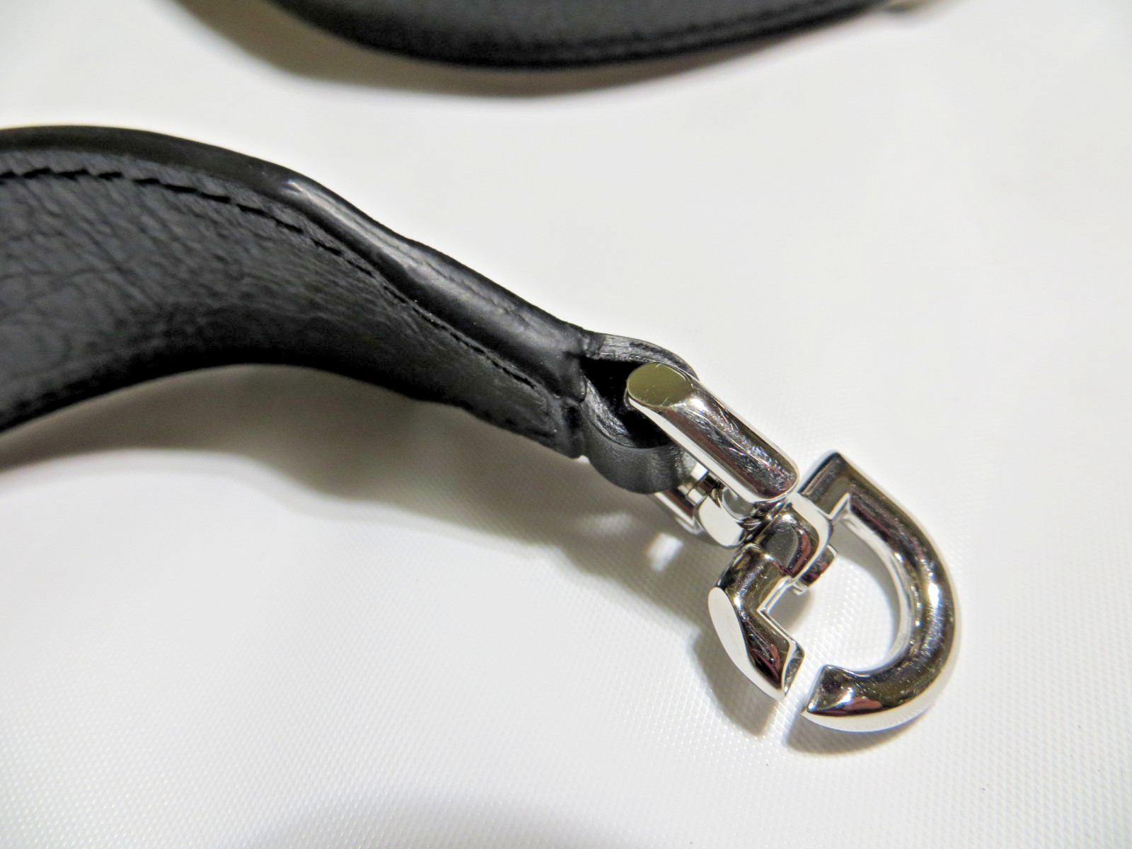 GIVENCHY  38"  BLACK  REPLACEMENT SHOULDER  STRAP… - image 6