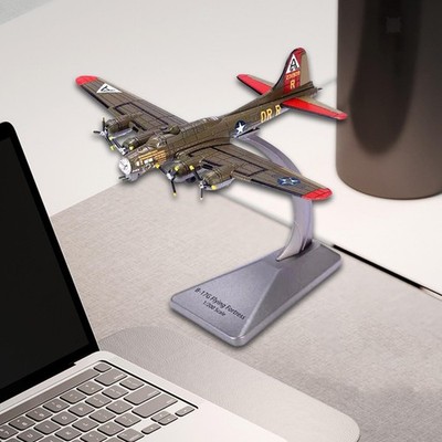 Maßstab 1:200 B-17G Bomber Druckguss Modell Ornament Erwachsene Geschenke mit Ständer