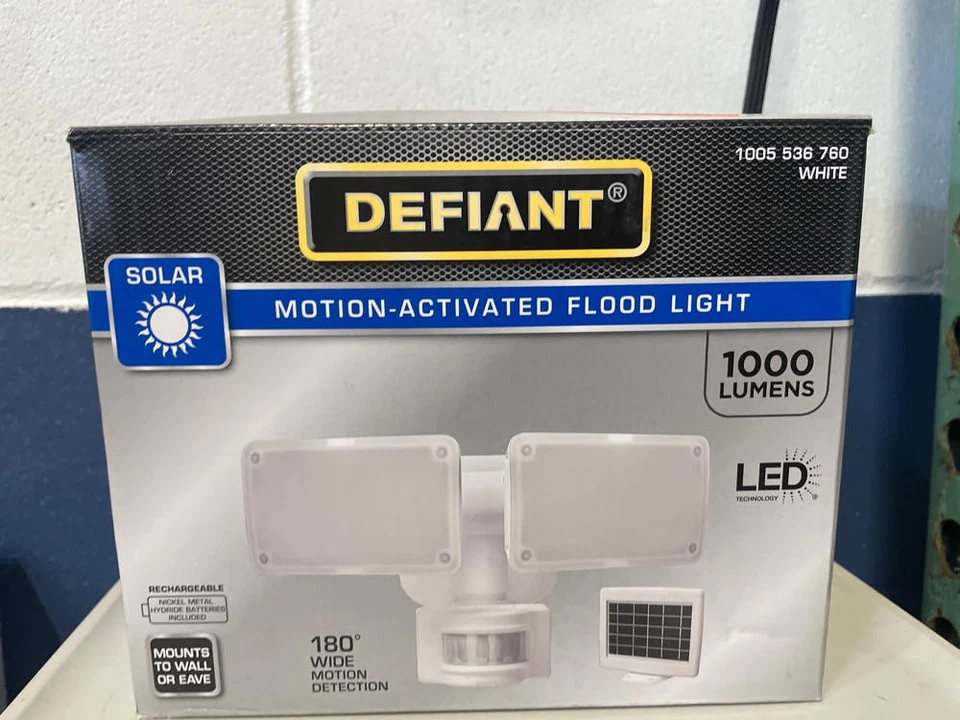 Defiant 180 Degree Outdoor Solar Motion Activated 2 Head LED Flood Light 1000 L - Image 3 of 4