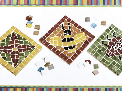 MOSAIK-SHOP.COM - MOSAIKSTEINE Mosaik Bastelset Untersetzer mit Mosaiken gestalten 24 Stk.
